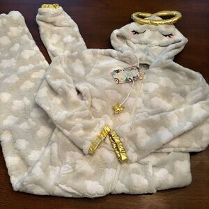 NWT Angel Onesie Pajama Suit